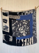 Foulard carré soie d'occasion  Le Péage-de-Roussillon