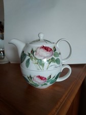 Théière égoiste porcelaine d'occasion  Soissons