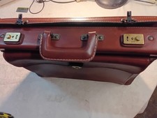 Mallette serviette avocat d'occasion Mallette serviette avocat d'occasion  Yzeure