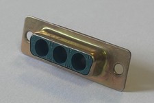 Connettore itt cannon usato Connettore itt cannon usato  Italia