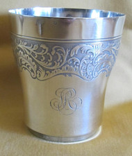 Timbale argent massif d'occasion Timbale argent massif d'occasion  Montmoreau-Saint-Cybard