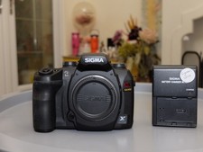 Fotocamera sigma sd14 usato Fotocamera sigma sd14 usato  Spedire a Italy