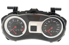 Quadro strumenti contachilomet usato Quadro strumenti contachilomet usato  Desio