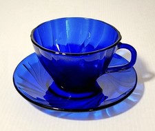 Usado, Conjunto de 10 xícaras e pires Duralex vintage azul cobalto e 7 1/2 pratos comprar usado  Enviando para Brazil