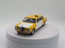 Mercedes 200 limousine usato  Varese