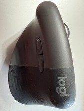 Mouse ergonômico vertical Logitech Lift, sem fio para Mac OS - Grafite comprar usado  Enviando para Brazil