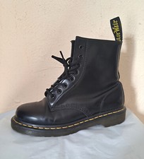 Dr. martens boots d'occasion  Mennecy