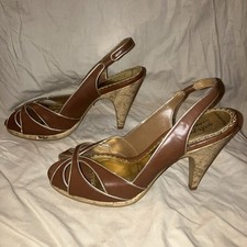 Red herring size for sale  LONDON