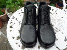 Ladies black clark for sale  GREAT YARMOUTH