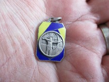 Ancienne petite medaille d'occasion  Prades