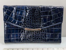 Bolsa de mão FURLA azul crocodilo jacaré couro em relevo conversível comprar usado Bolsa de mão FURLA azul crocodilo jacaré couro em relevo conversível comprar usado  Enviando para Brazil