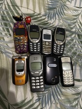 Lotto telefoni cellulari usato  Cardedu