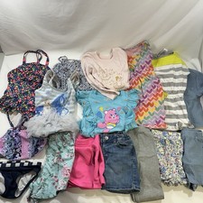 Lot girls clothes for sale  Navarre