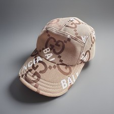 Gucci balenciaga cappello usato  Asti