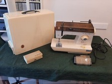 Macchina cucire singer usato  Milano