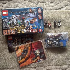 Lego Piratas do Caribe: Isla De Muerta (4181) caixa completa pôster manual comprar usado  Enviando para Brazil