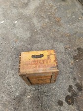 Vecchissima cassetta legno usato  Bologna