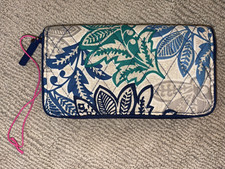 Nwot vera bradley for sale  Cherry Hill