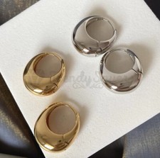 Smooth chunky 18ct for sale Smooth chunky 18ct for sale  LOCHGELLY