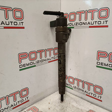 A6110701787 iniettore diesel usato  Italia