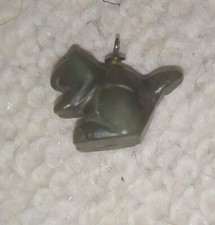 Pendentif écureuil sculpté d'occasion  Mer