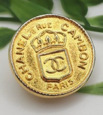 Bouton chanel rue d'occasion  Landrecies