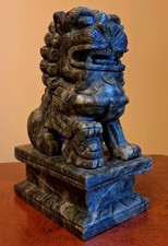 Pata de pedra chinesa Foo Gardian Lion cor jade na bola traz riqueza e poder comprar usado Pata de pedra chinesa Foo Gardian Lion cor jade na bola traz riqueza e poder comprar usado  Enviando para Brazil