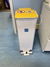 Clinical waste pedal for sale  LEATHERHEAD