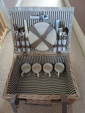 Picnic basket set for sale  TROWBRIDGE