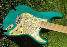 Pickguards laiton fender d'occasion Pickguards laiton fender d'occasion  Bollwiller