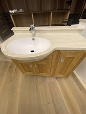 Frame oak bathroom for sale Frame oak bathroom for sale  BROADWAY