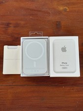 Używany, Apple Power Bank Magnetico MagSafe Battery Pack - Bianco na sprzedaż  Wysyłka do Poland