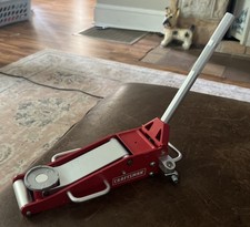 floor jack for sale  Vinton