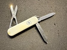 Victorinox classic weiß gebraucht kaufen  Hannover