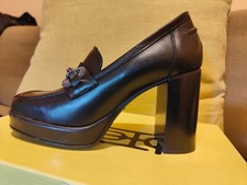Scarpa mocassino divine usato  Imola