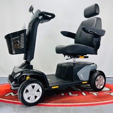 2024 demo advance for sale  COLCHESTER