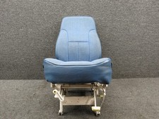 Usado, Conjunto de assento piloto 0700678-22 Cessna 182M comprar usado  Enviando para Brazil
