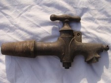 Ancien gros robinet d'occasion  Belpech