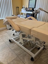 Electric spa bed for sale  Pompano Beach