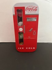Conjunto de máquina de venda automática de tampa de garrafa de Coca-Cola prata 2020 Fiji Proof comprar usado  Enviando para Brazil
