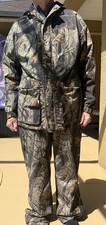 Giacca pantaloni woolrich usato  Spedire a Italy