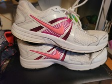 Tênis esportivo Nike Dart 10 rosa 580427-100 feminino tamanho 9.5, usado comprar usado Tênis esportivo Nike Dart 10 rosa 580427-100 feminino tamanho 9.5, usado comprar usado  Enviando para Brazil