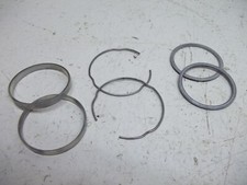 Ensemble clips fixation d'occasion  Neuves-Maisons