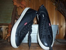 Levis mens casual for sale  Deane