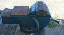 Alter schraubstock spannw gebraucht kaufen  Gräfenhainichen