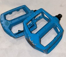 Pedais de bicicleta VP Junior Kids ciclismo preto 1/2” eixo de aço alumínio azul usado H/I comprar usado  Enviando para Brazil