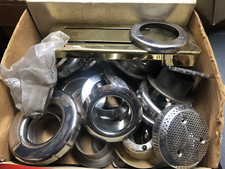 Capas cromadas Escutcheon’s para jatos em banheiras de hidromassagem (envie foto e meça a sua) comprar usado  Enviando para Brazil