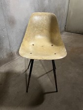 Chaise modèle coccinelle d'occasion  Clermont-Ferrand-