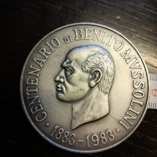 Medaglia benito mussolini usato  Italia