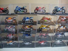 Lot motos altaya d'occasion  Charleville-Mézières